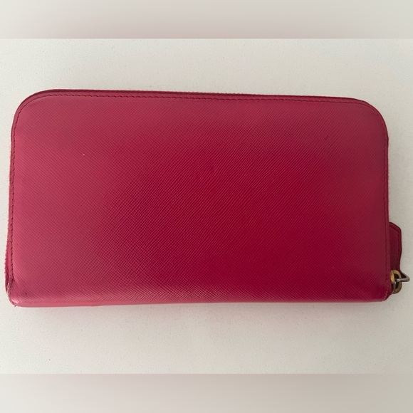 Prada Saffiano Continental Wallet - Picture 3 of 8